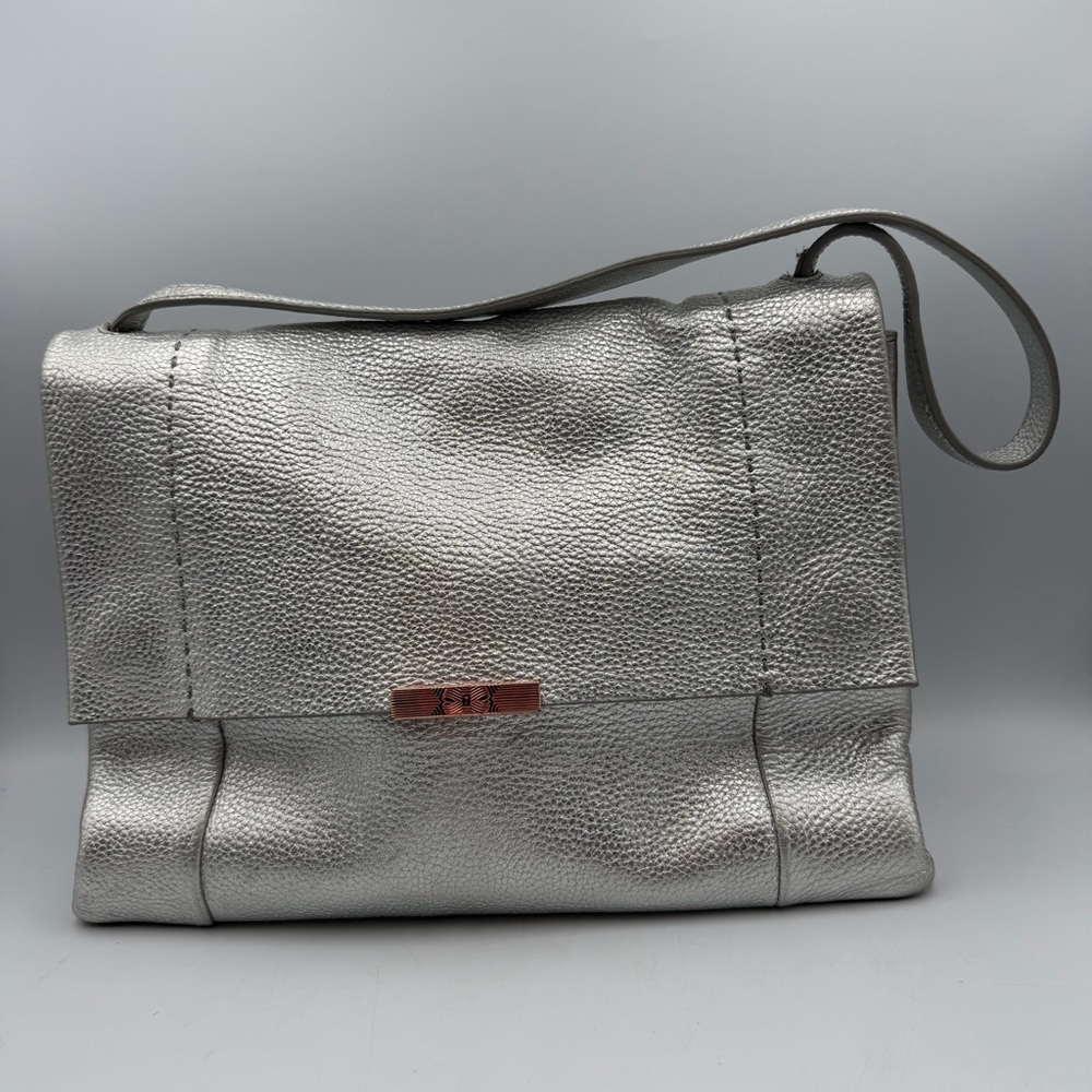 Ted Baker Silver Leather Shoulder Bag Pink Bow Lining